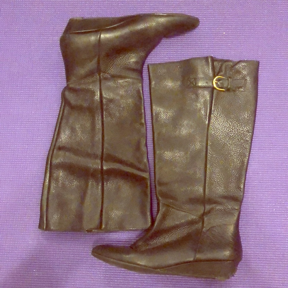 COPY - Intyce Ladies Black Textured Low-heel Boots. 8M